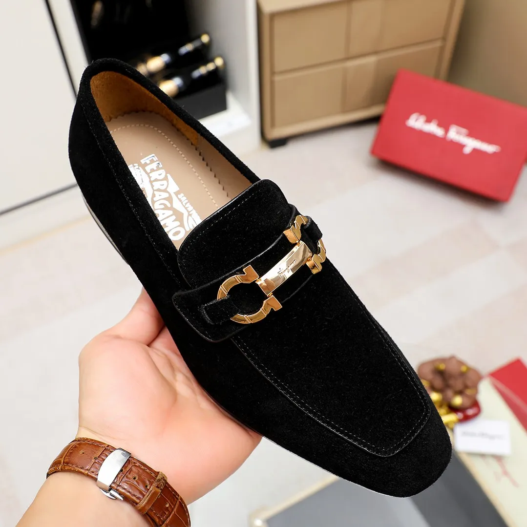 Men's shoes 💰600 🕷🕷🐂【Ferragamo】 Popular fashion casual shoes🇨🇳Official website counter 1:1 production, original mold opening💯Good quality can be seen, imported high-end first-layer pebbled calfskin, water-dyed🐂leather lining🌿very clear texture, high-quality waterproof, non-slip and wear-resistant outsole🎋high quality and low price, truly handmade🍓, 5 colors available! Code number 38-44 (45. To be customized)